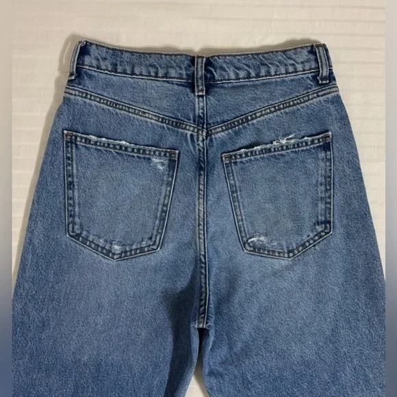 SOLD - Picture 4 of 12